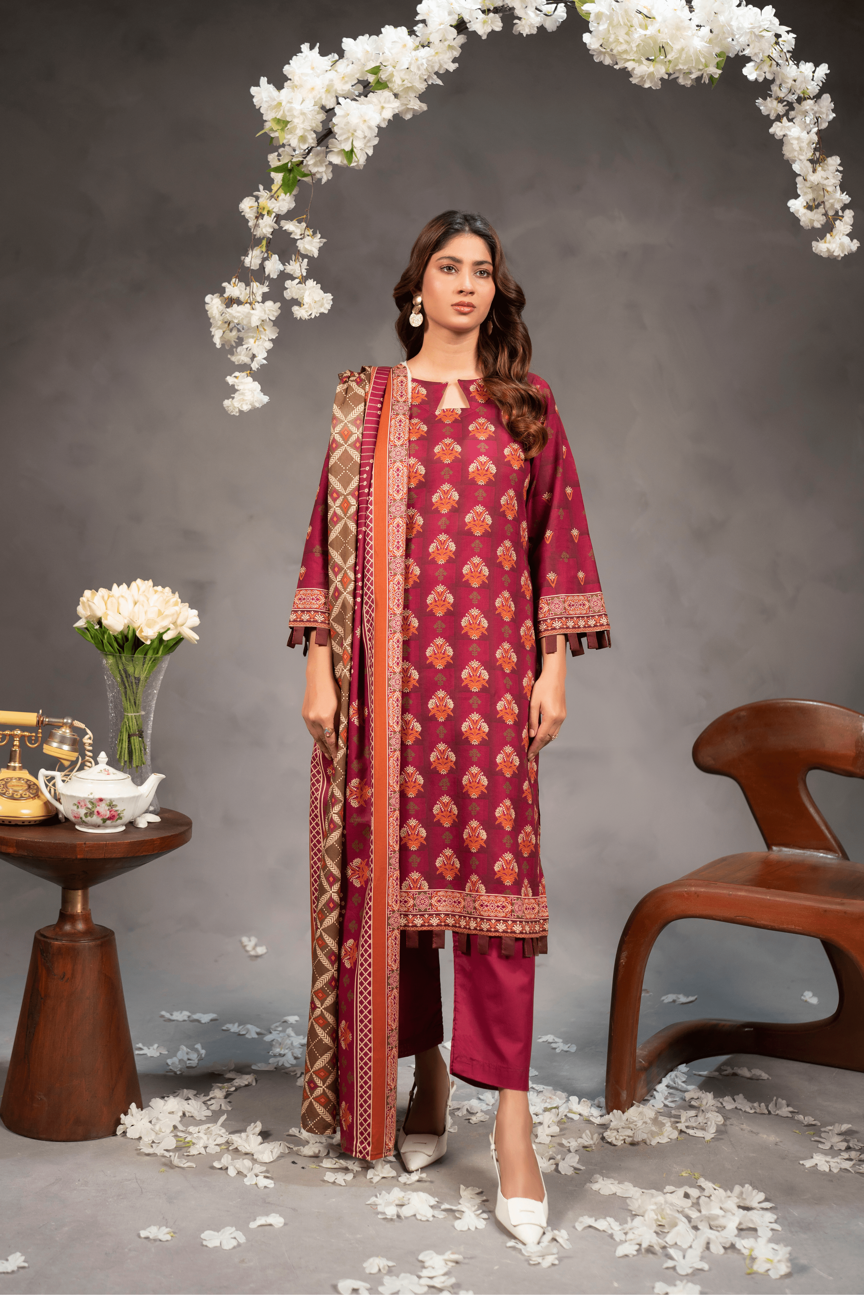 3 Piece - Mahi Unstitched Red Ladies Transliminor Magic Print Lawn Suit