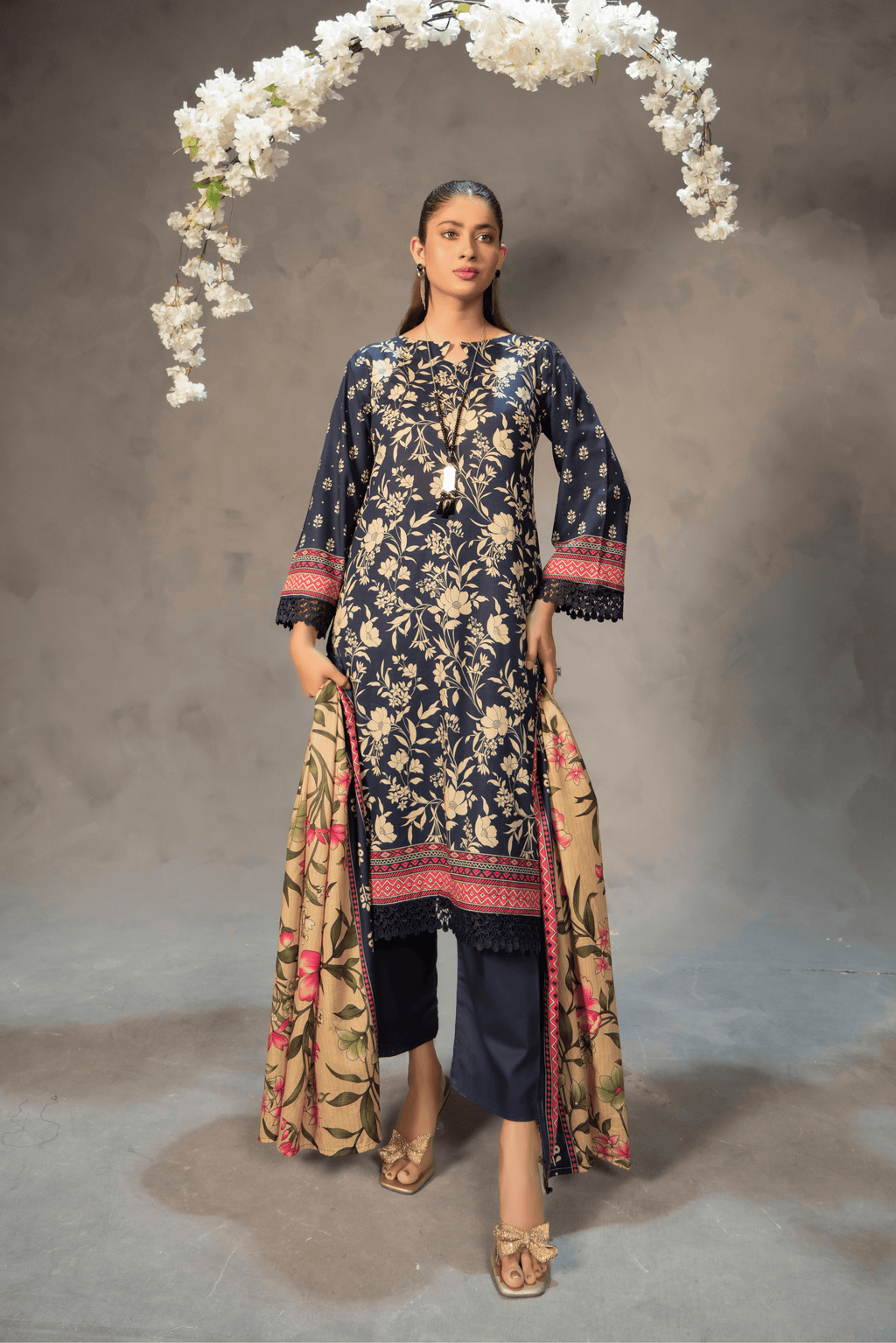 3 Piece - Mahi Unstitched Blue Ladies Transliminor Magic Print Lawn Suit