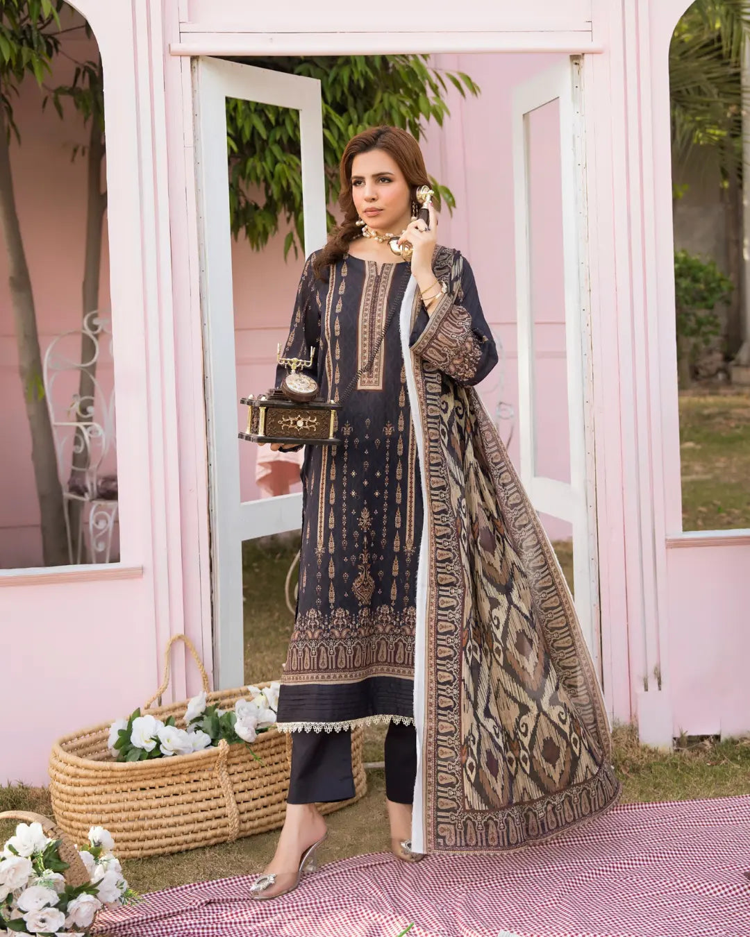 3 Piece - Gold Unstitched Dark Blue Printed Lawn Suit