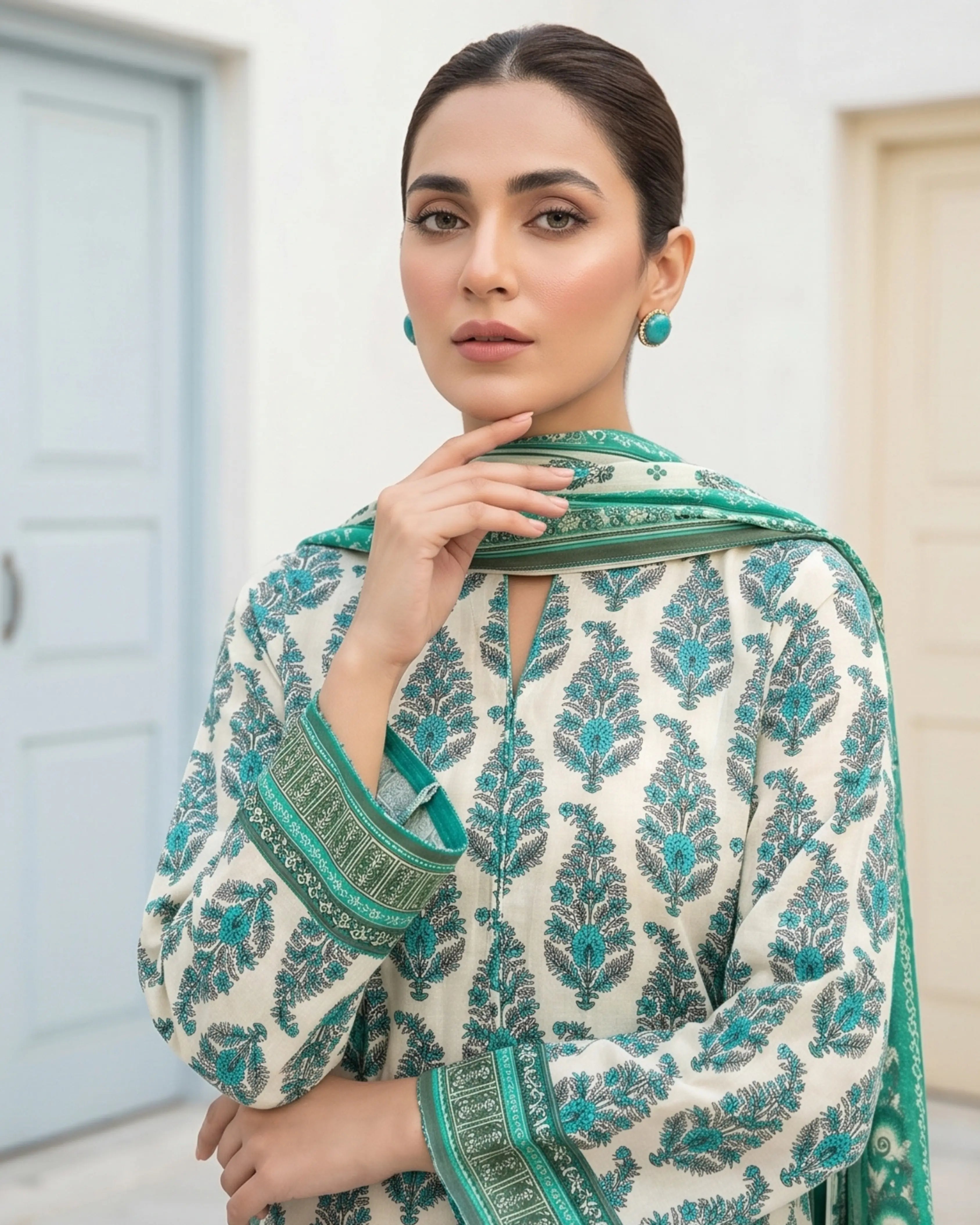 3 Pieces - Sohni Dharti Unstitched Off-White Colour Premium Print Lawn Suit