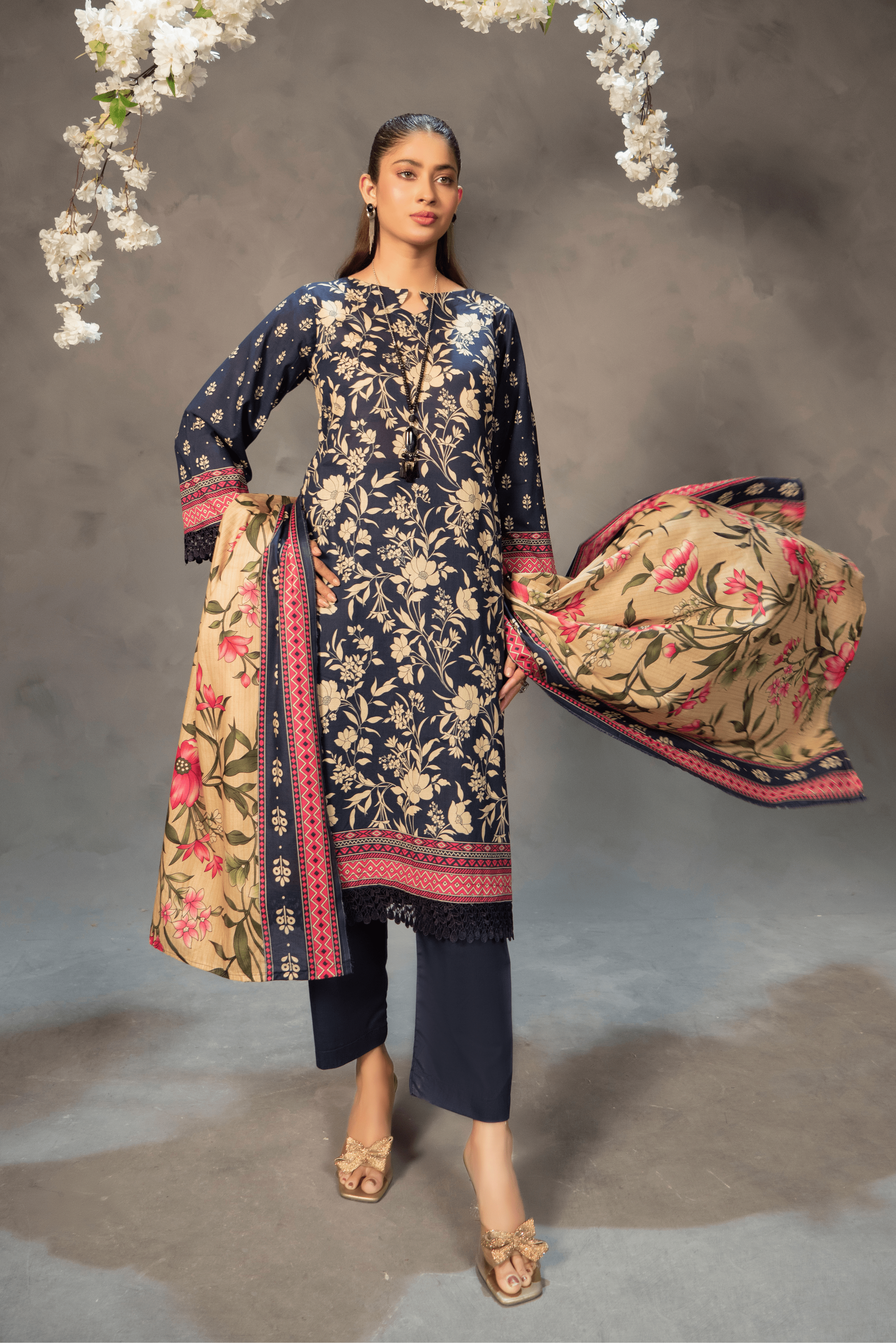 3 Piece - Mahi Unstitched Blue Ladies Transliminor Magic Print Lawn Suit