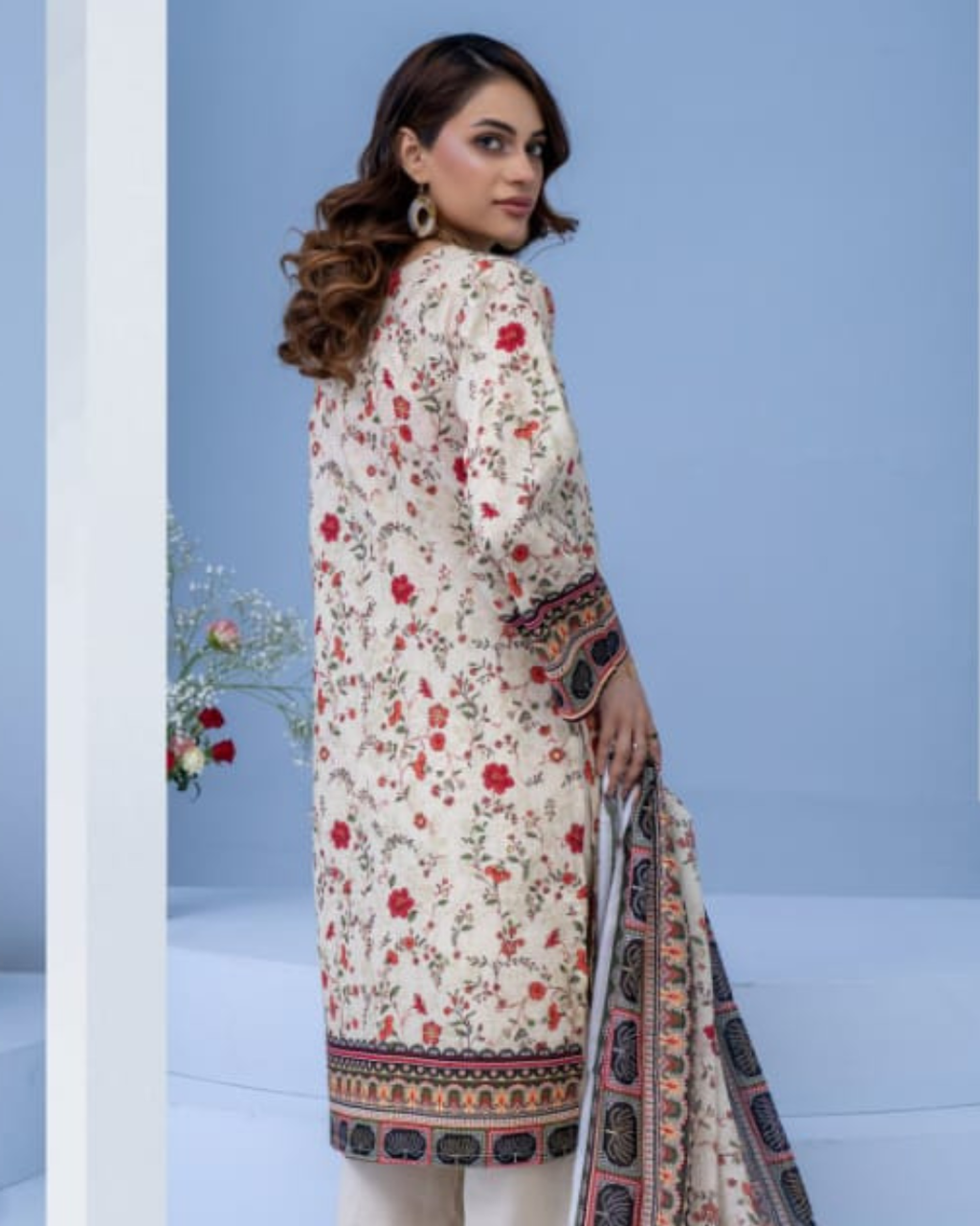 3 Piece - Mojoberry Unstitched Cream Ladies Banadora Print Lawn Suit