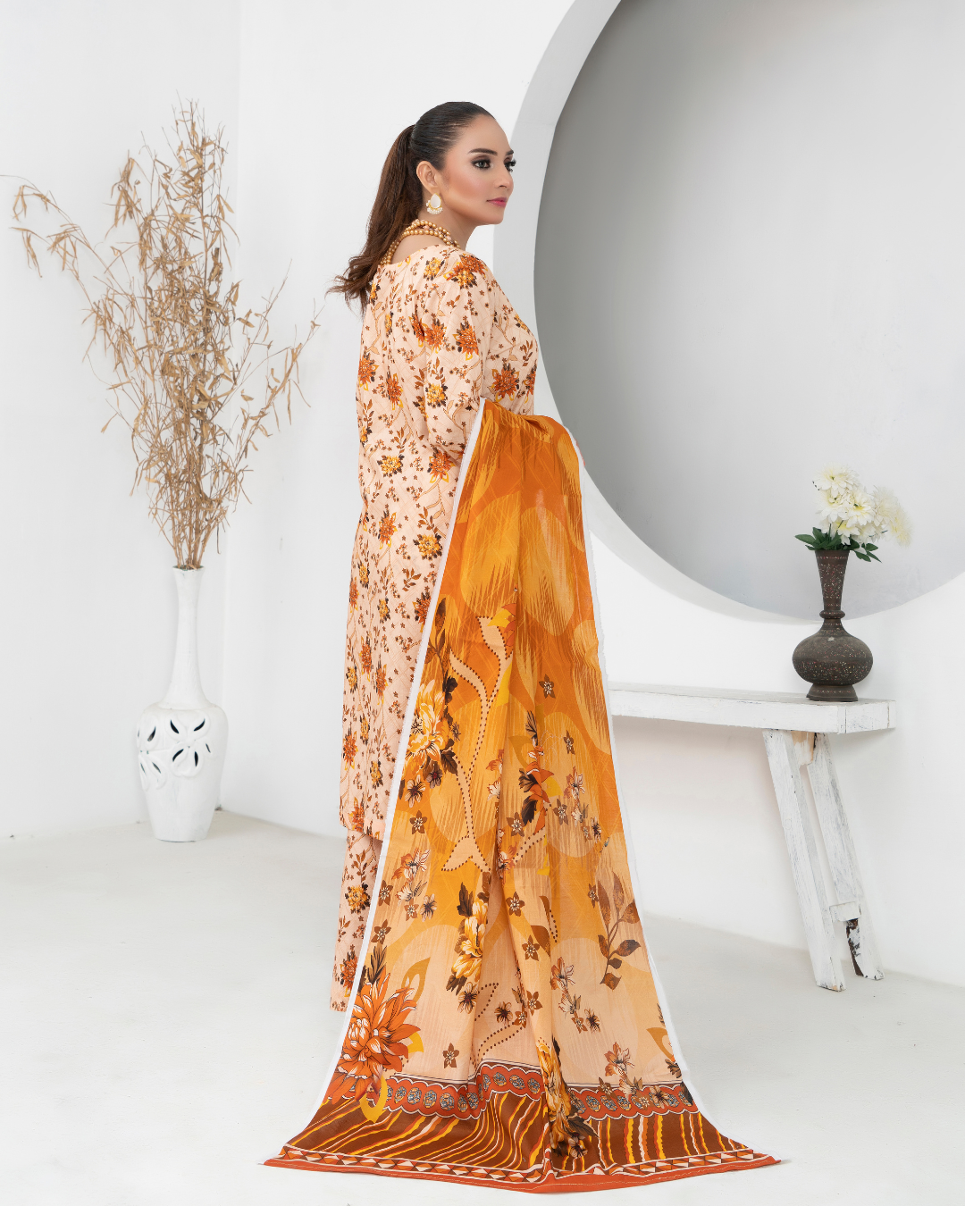 3 Piece - Mahi Unstitched Peach Ladies Transliminor Magic Print Lawn Suit