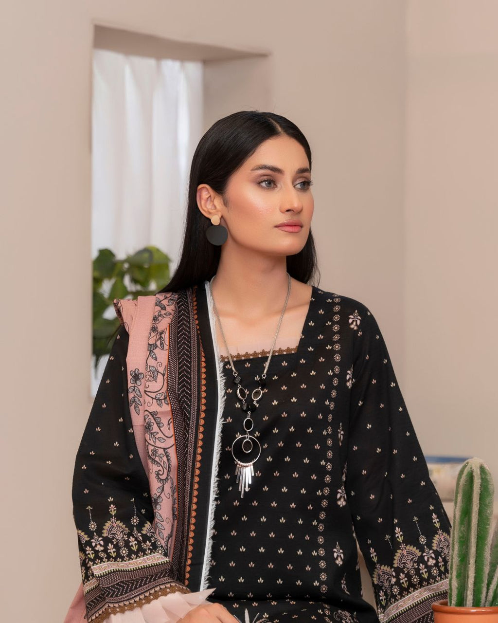 3 Piece - Junoon Unstitched Black Ladies Print Lawn Suit