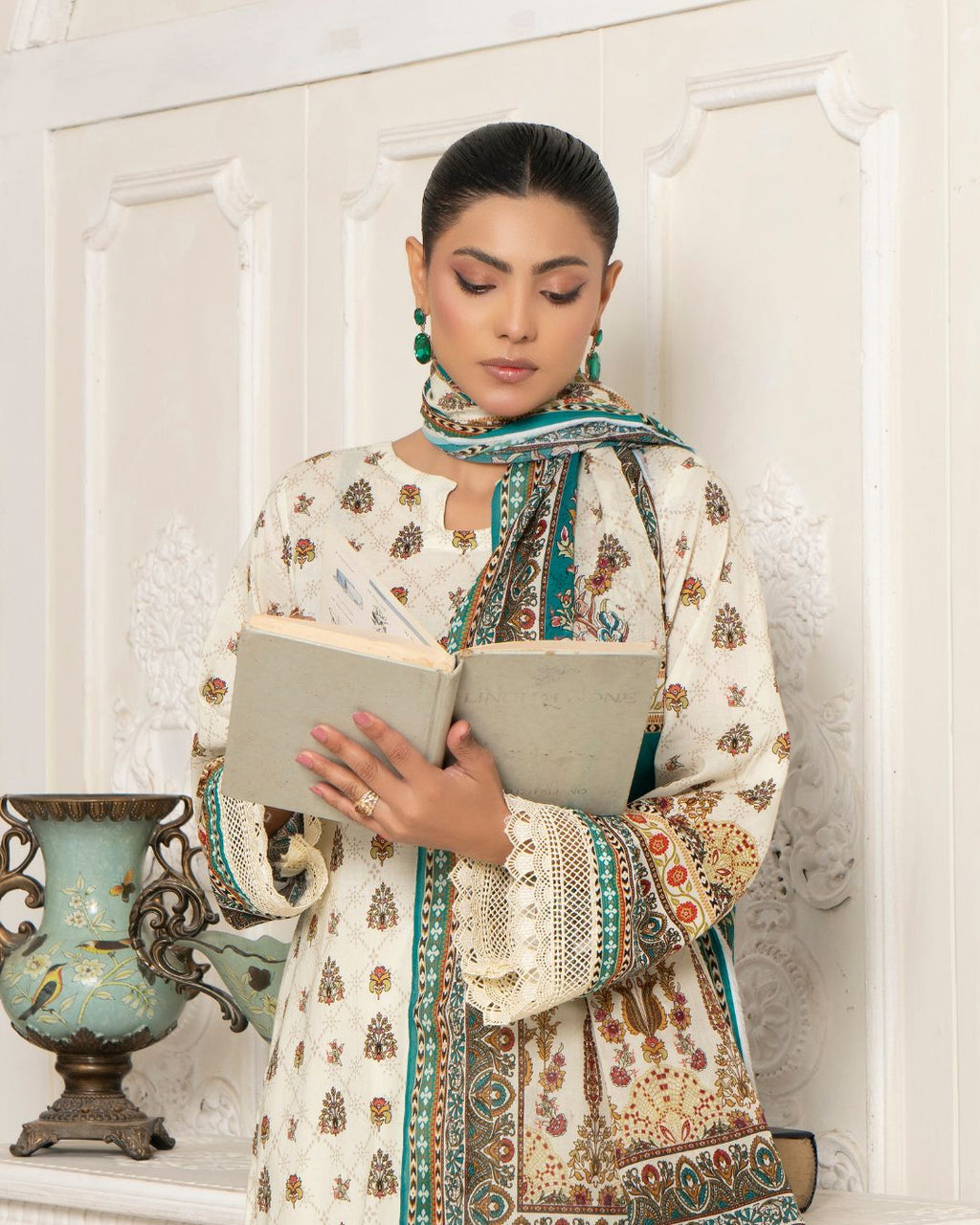 3 Piece - Junoon Unstitched Base Ladies Print Lawn Suit