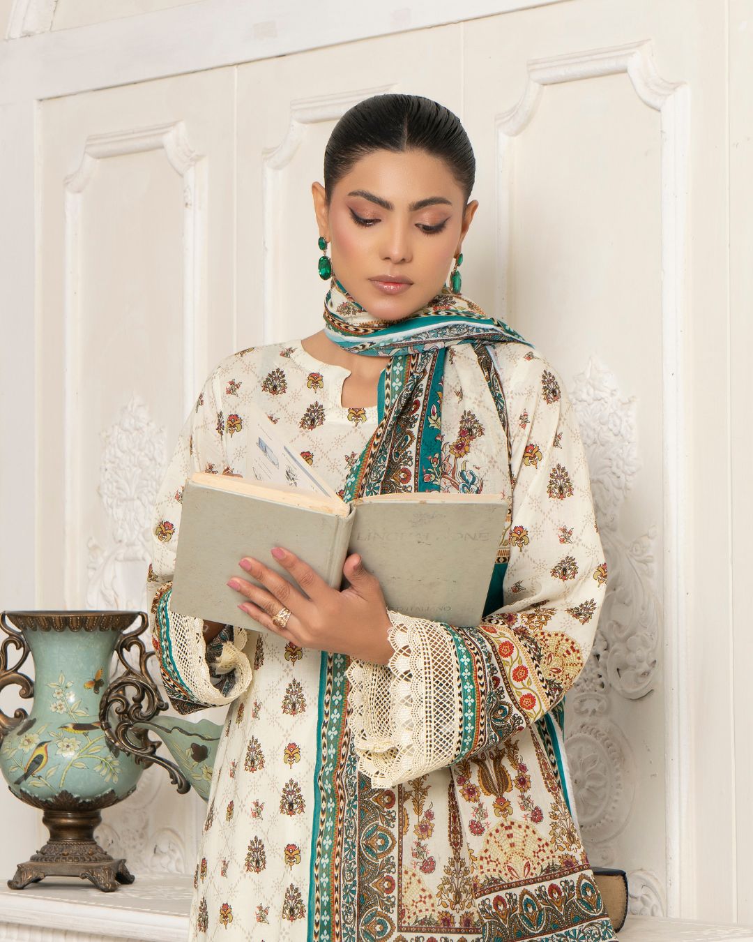 3 Piece - Junoon Unstitched Base Ladies Print Lawn Suit