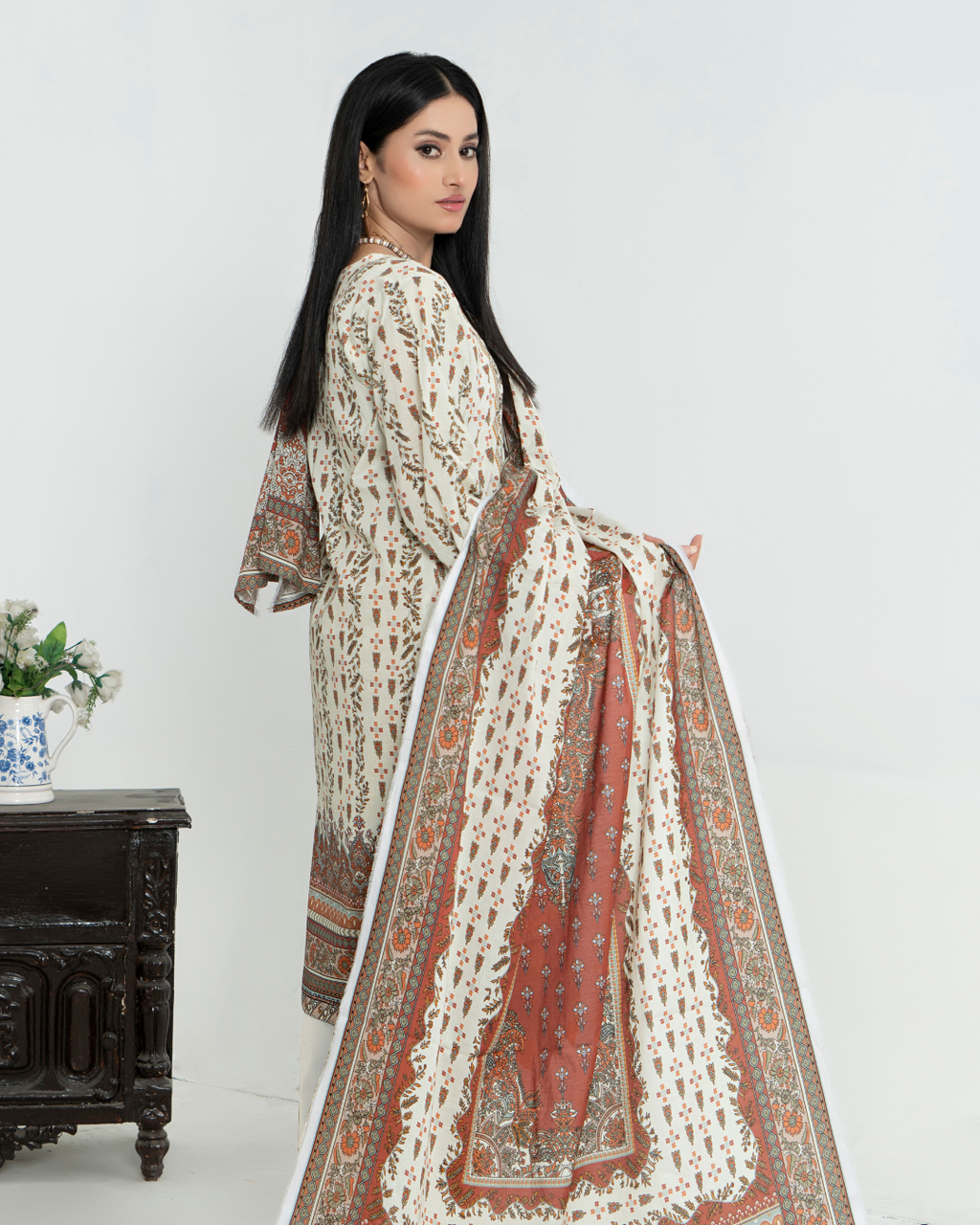 3 Piece - Junoon Unstitched Off White Ladies Print Lawn Suit