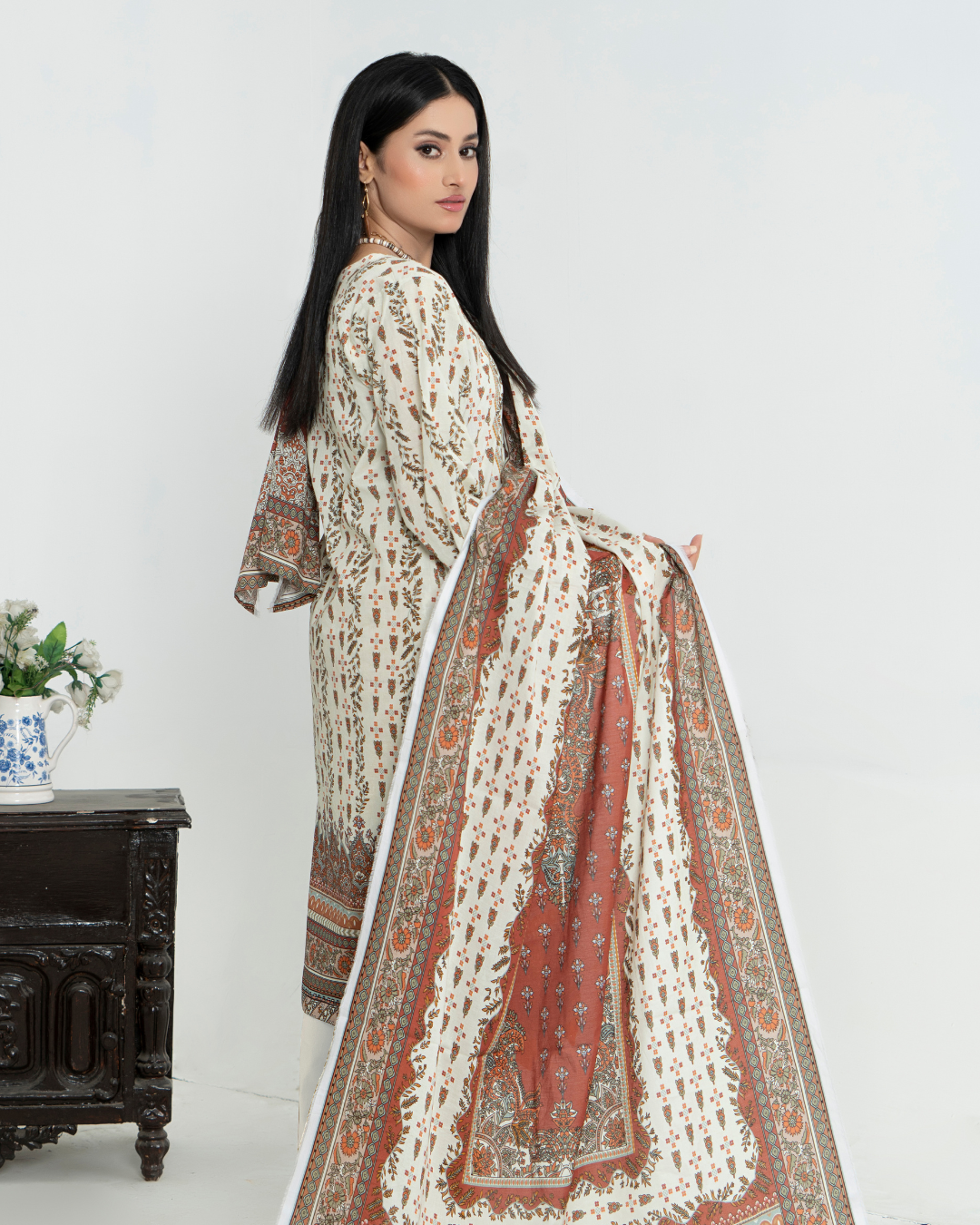 3 Piece - Junoon Unstitched Off White Ladies Print Lawn Suit
