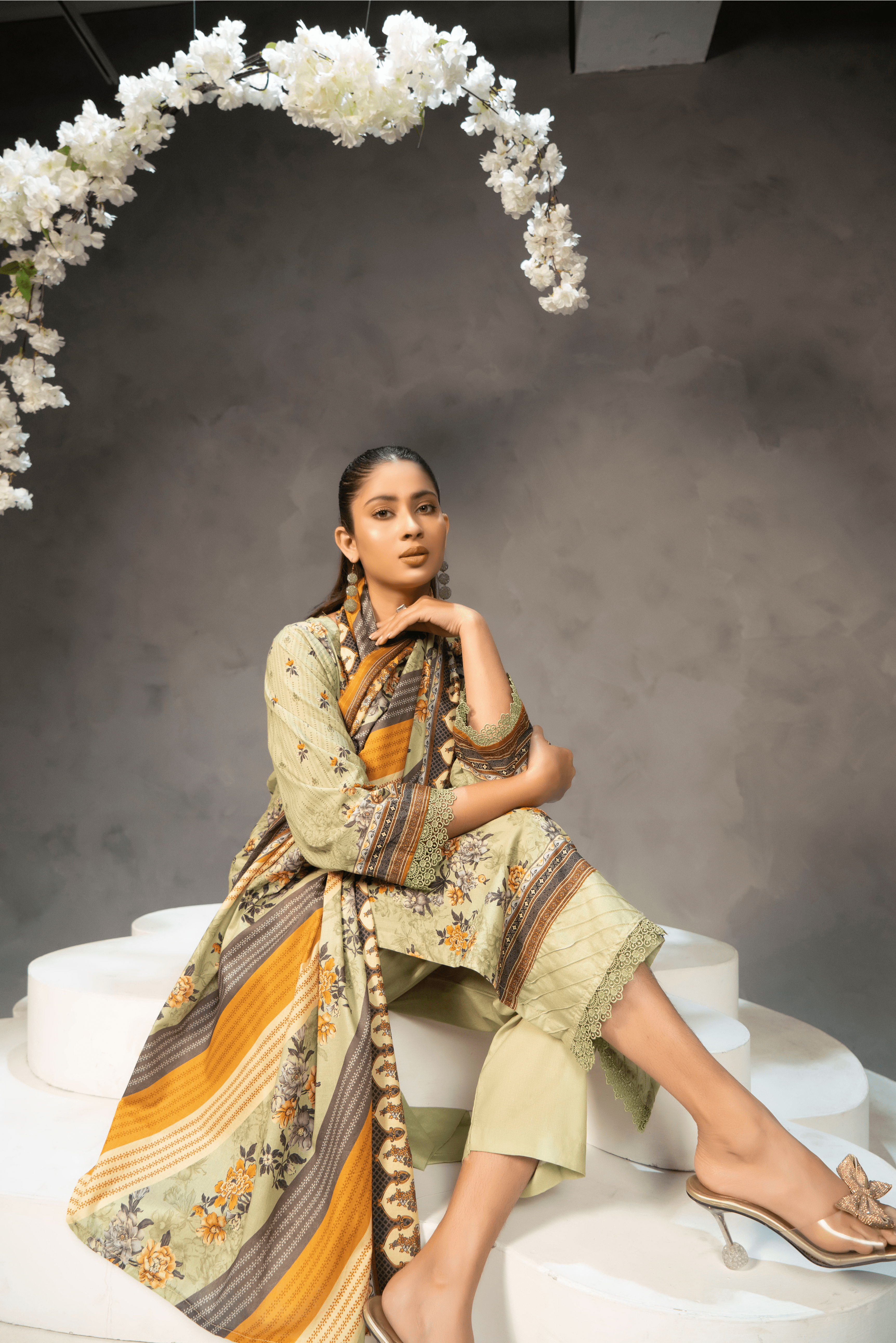 3 Piece - Mahi Unstitched Skin Ladies Transliminor Magic Print Lawn Suit