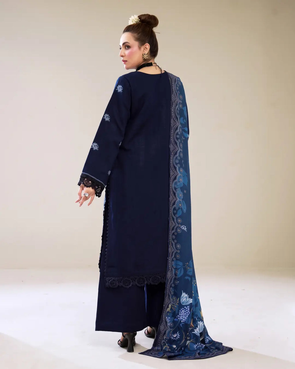 3 Piece - Gold Unstitched Nawy Blue Embroidered Karandi Suit