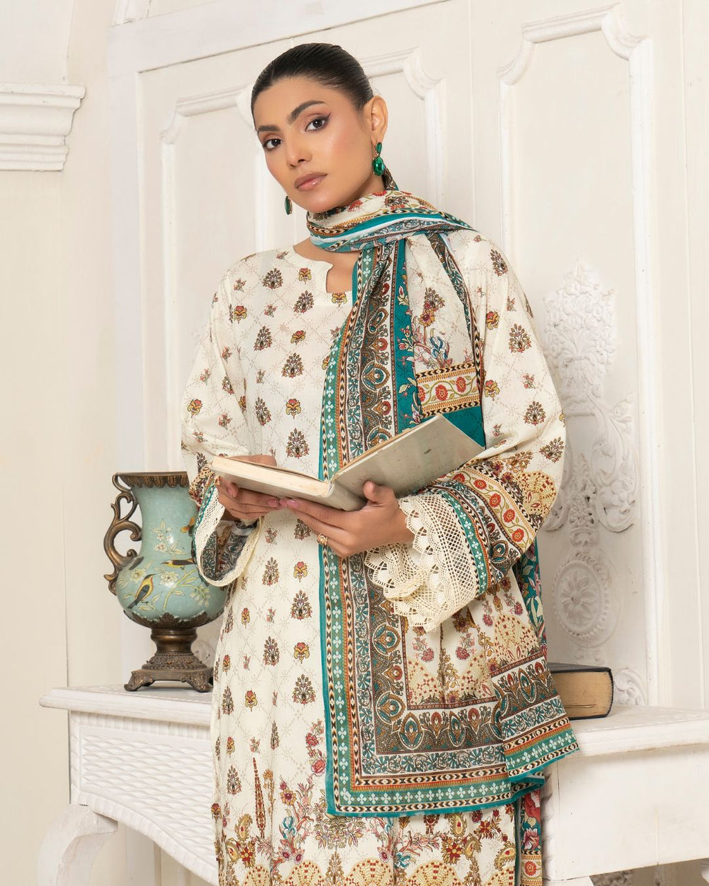 3 Piece - Junoon Unstitched Base Ladies Print Lawn Suit