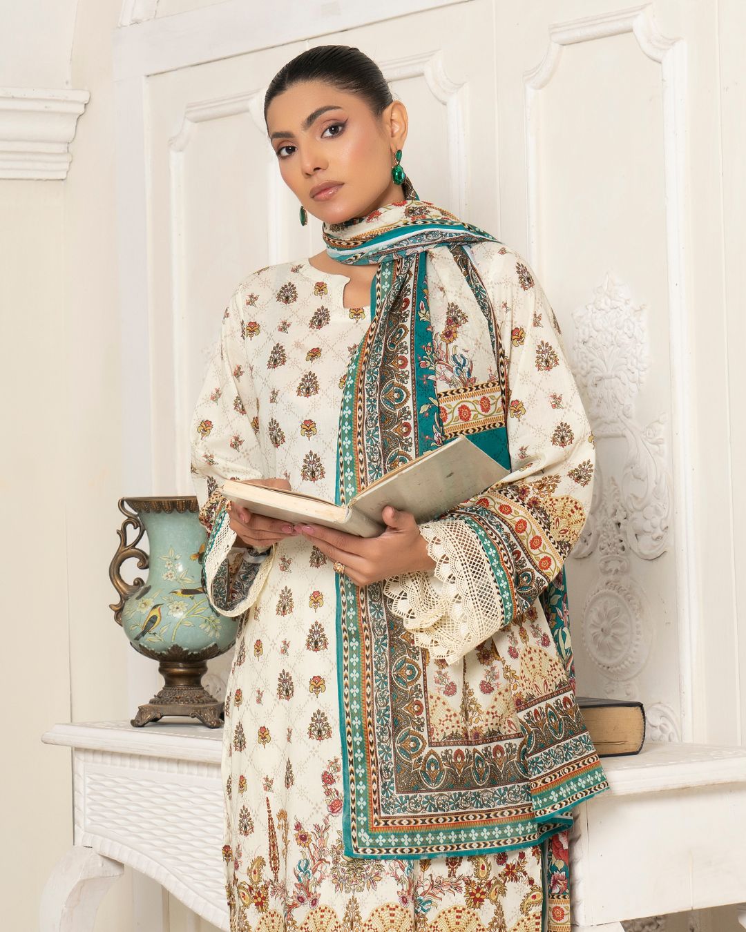 3 Piece - Junoon Unstitched Base Ladies Print Lawn Suit