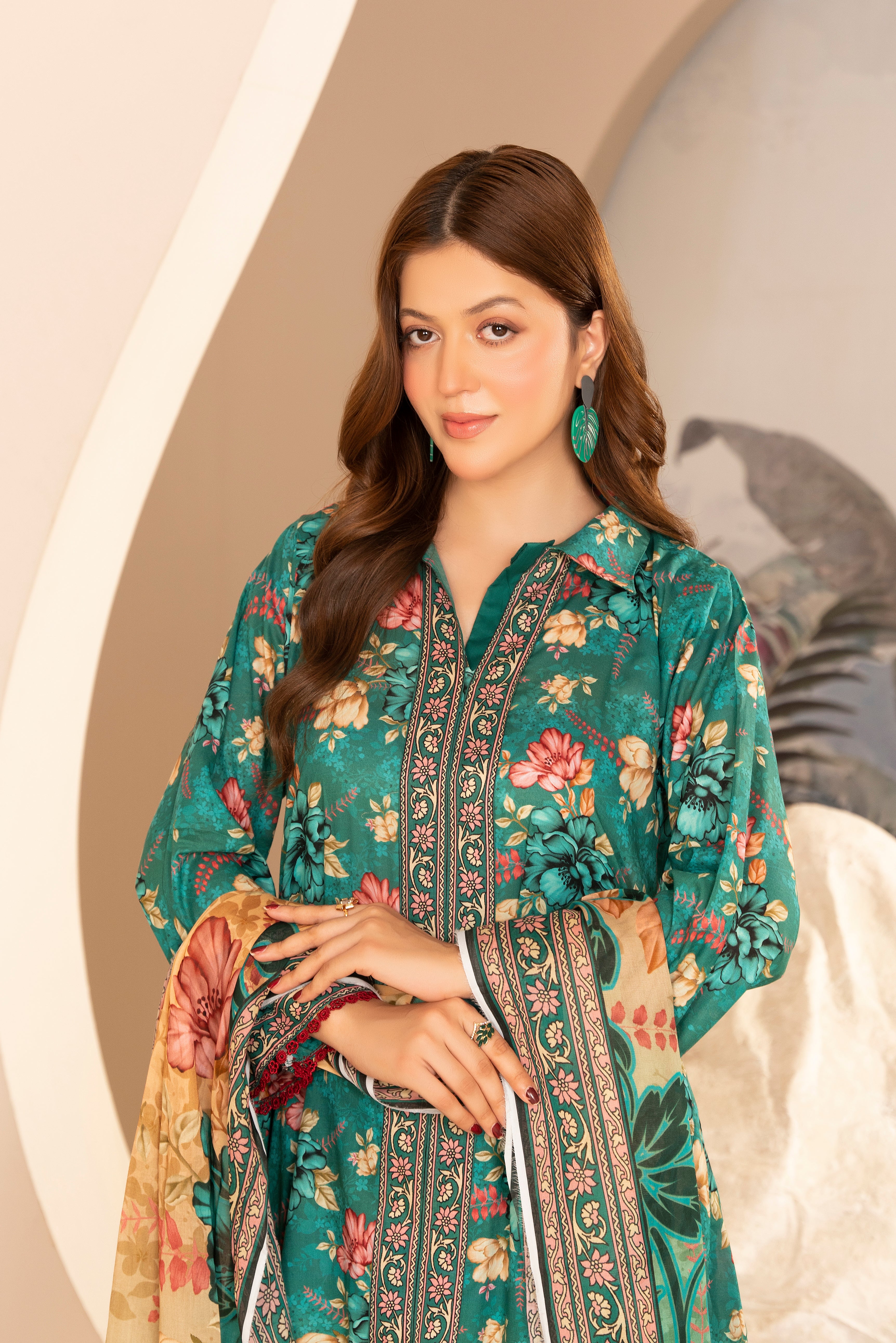 3 Piece - Mahi Unstitched Chrome Parrot Ladies Print Lawn Suit