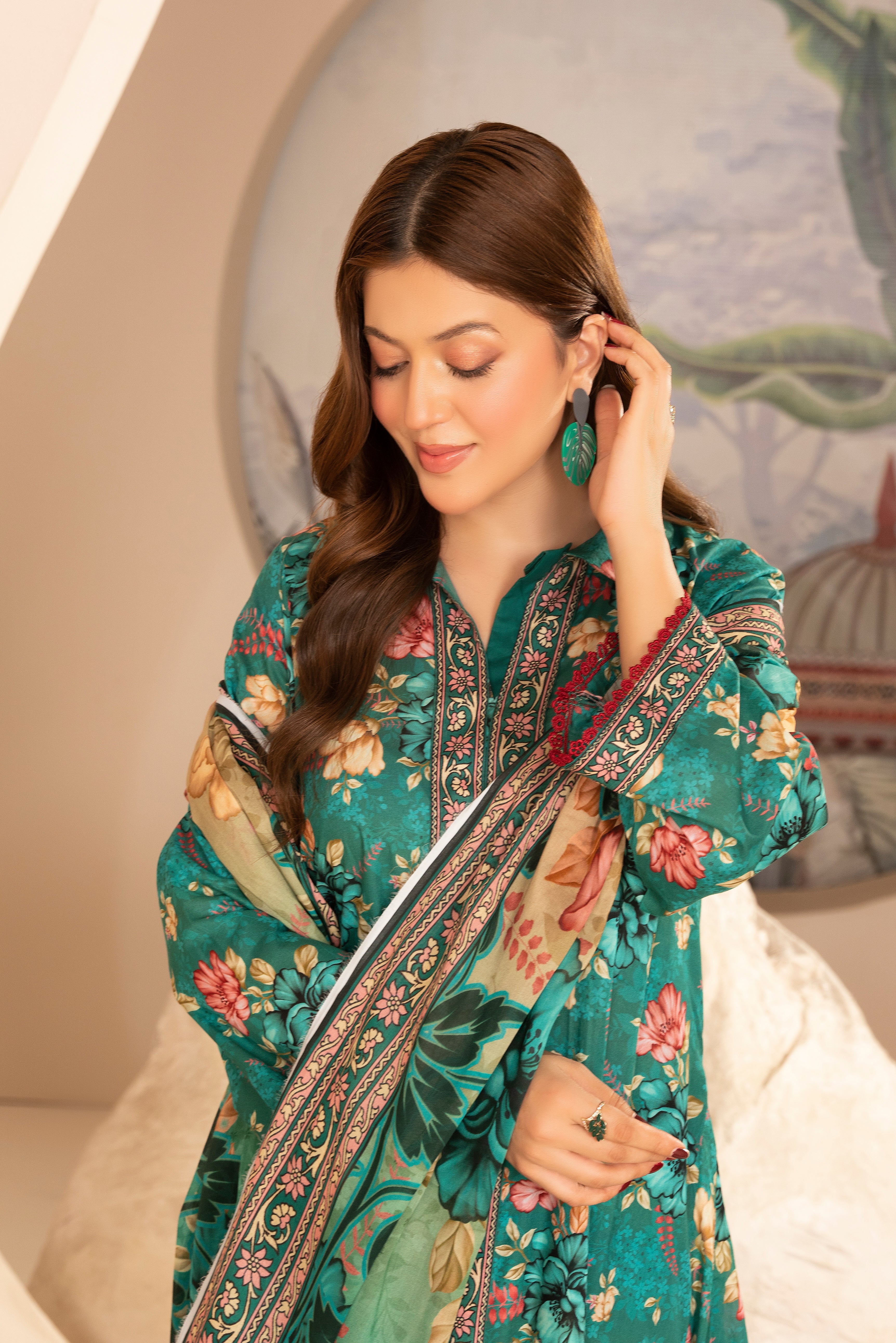 3 Piece - Mahi Unstitched Chrome Parrot Ladies Print Lawn Suit